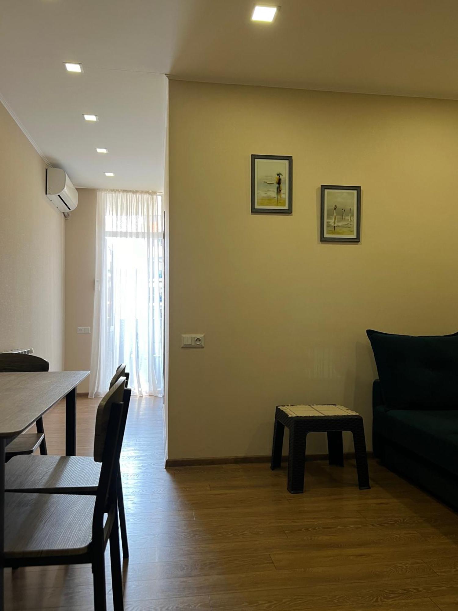 Cosy Apartment Near The Sea Batumi Eksteriør bilde